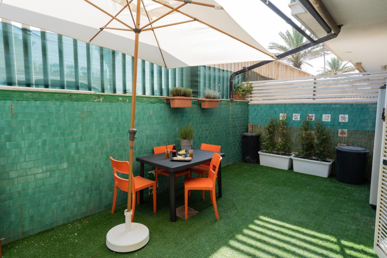 Lotus - Appartamento Sul Mare A Ostia Con Giardino Relax Extérieur photo
